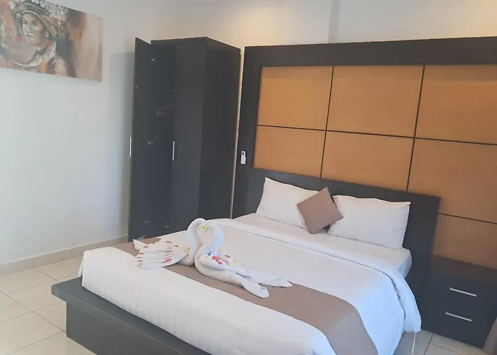 Mamo Uluwatu 3* Pecatu